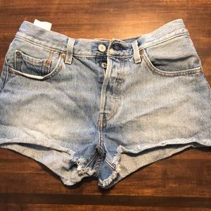 High Waisted Levi Jean Shorts